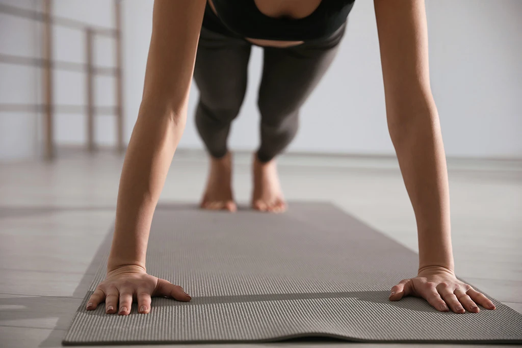 10 Of The Best Bodyweight Exercises To Transform Your Training - Picture Panel 2 - Desktop