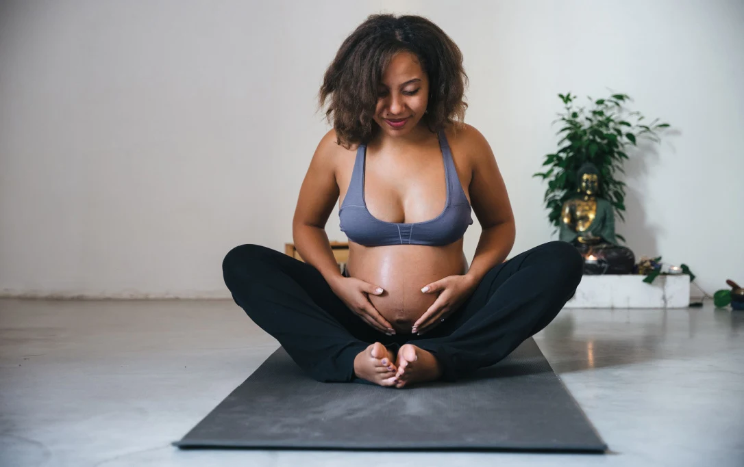 Can Exercise Help With Diastasis Recti? - Picture Panel 2 - Desktop