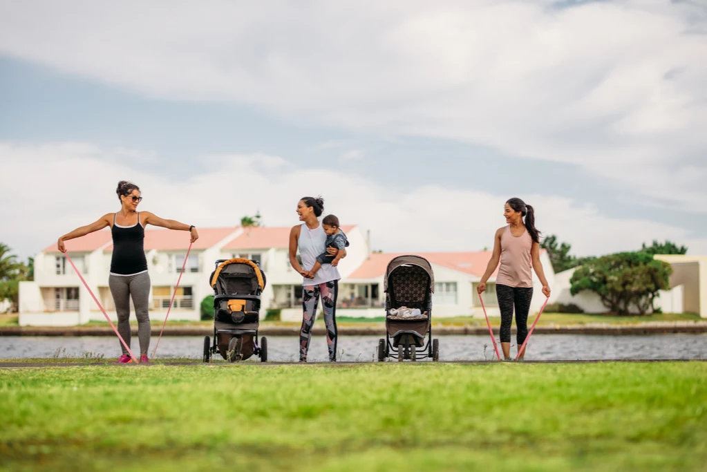 4 Myths We Need To Debunk About Exercising After Having A Baby - Picture Panel 2 - Desktop