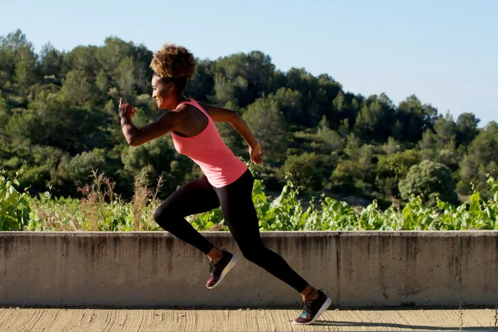 Incline Walking Vs Running: Which Is Better? - Picture Panel 2 - Desktop